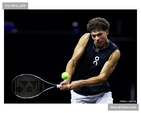 网球比赛技术分析：从发球到接发球的全方位技巧与策略解析