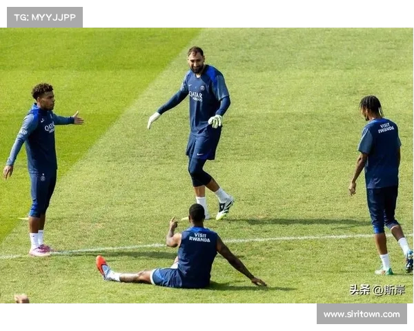 法甲联赛训练赛揭幕战精彩纷呈 球队备战新赛季展现实力与潜力