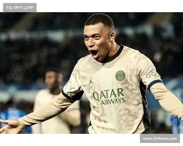 法甲赛后：球员们谈比赛表现与未来展望 展现拼搏精神与团结力量